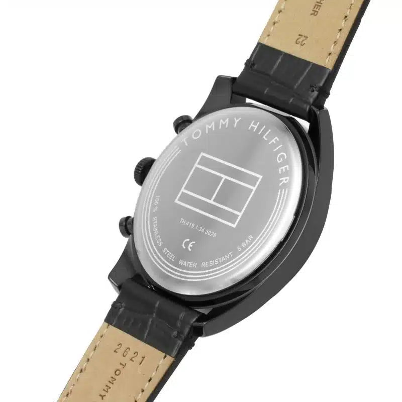 Tommy Hilfiger Men’s Quartz Leather Strap Black Dial 44mm Watch 1710452